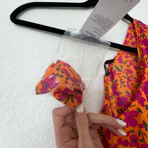 Floral One shoulder Tiered Ruffle FlowY midi dress - Picture 9 of 11